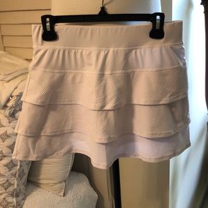 Tennis skirt with ruffle layers worn once